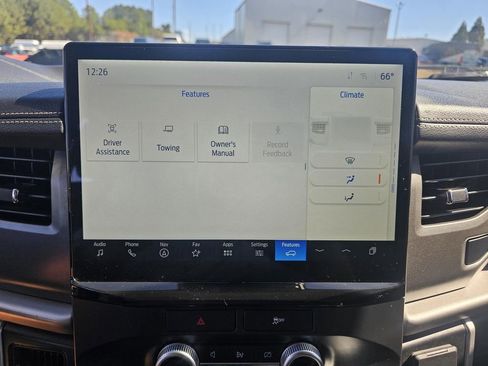 Used 2022 Ford Expedition XLT image 18