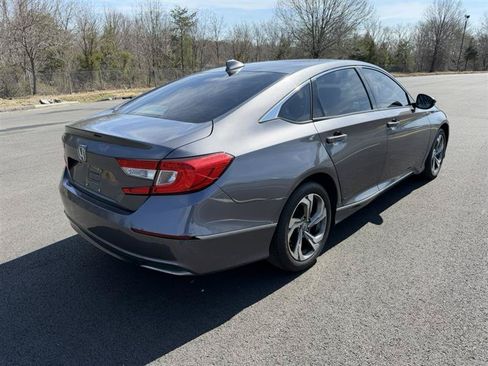 Used 2018 Honda Accord EX-L image 6