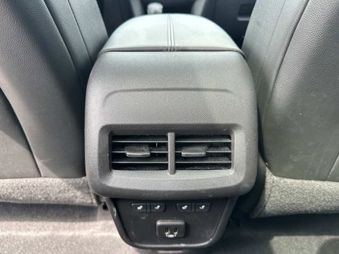 Certified 2024 Chevrolet Equinox Premier AWD/4WD image 14
