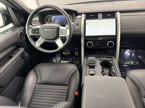 Used 2023 Land Rover Discovery S R-Dynamic AWD/4WD image 15