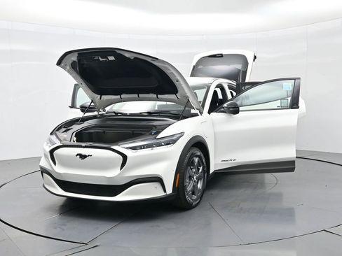 Used 2023 Ford Mustang Mach-E Select image 33
