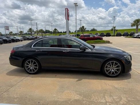 Used 2022 Mercedes-Benz E 350 Sedan image 6