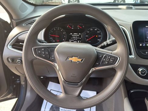 Used 2020 Chevrolet Malibu LS w/ Driver Confidence Package II image 32