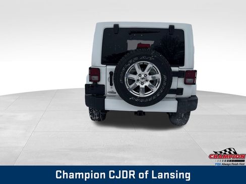 Used 2016 Jeep Wrangler Unlimited Sahara w/ Max Tow Package image 4