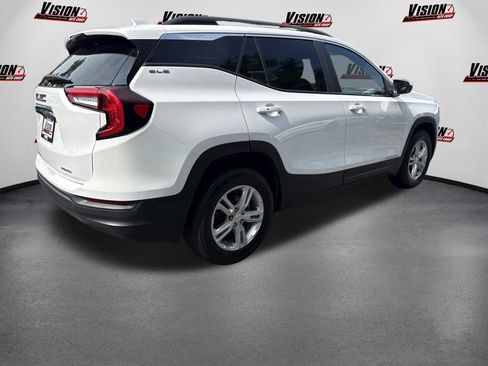 Used 2023 GMC Terrain SLE w/ Driver Convenience Package AWD/4WD image 5