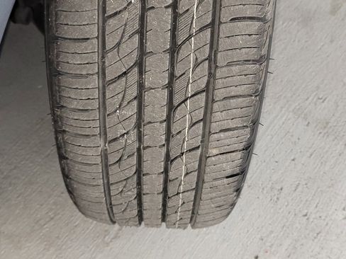 Used 2024 Kia Carnival SX Prestige image 11