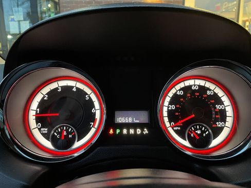 Used 2015 Dodge Grand Caravan SE w/ Quick Order Package 29E SE FWD image 21