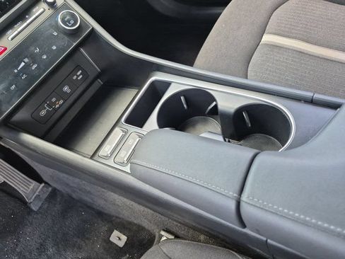 Used 2025 Hyundai Sonata SEL FWD image 23