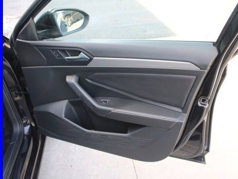 Used 2024 Volkswagen Jetta S FWD image 19