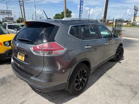 Used 2015 Nissan Rogue SL FWD image 4