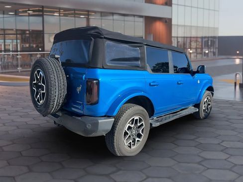 Used 2023 Ford Bronco Outer Banks image 5