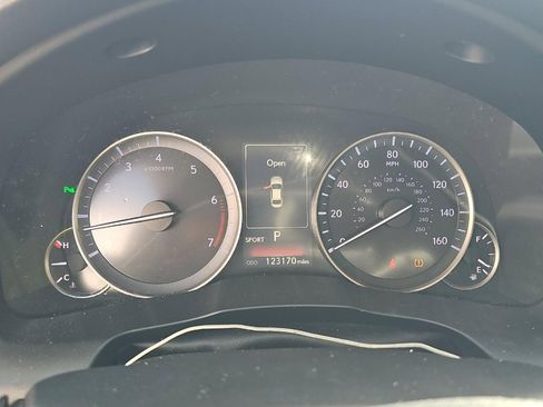 Used 2016 Lexus ES 350 w/ Luxury Package w/Wood Trim image 13