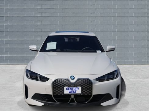 Certified 2025 BMW i4 xDrive40i image 2