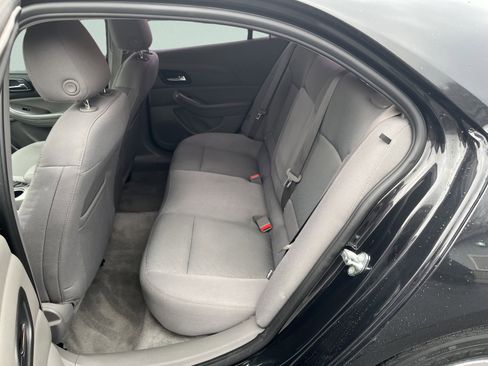Used 2015 Chevrolet Malibu LS w/ Protection Package image 12