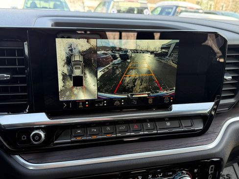 New 2026 GMC Sierra 1500 SLT w/ SLT Premium Plus Package image 38