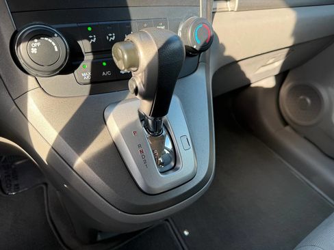 Used 2011 Honda CR-V LX image 16