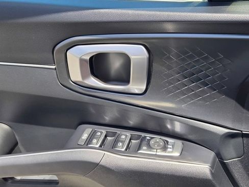 New 2026 Kia Sorento LX FWD image 15