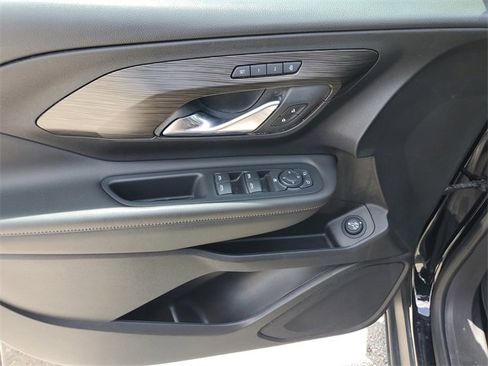 Certified 2022 GMC Terrain SLT w/ Tech Package image 23