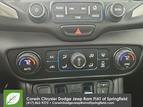 Used 2018 GMC Terrain SLT w/ Preferred Package image 26