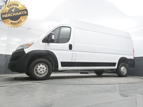 Used 2023 RAM ProMaster 2500 FWD image 30
