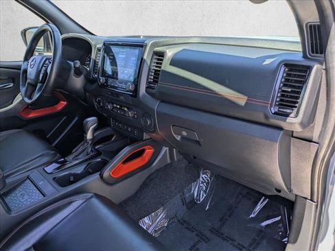 Used 2023 Nissan Frontier PRO-4X w/ Pro-4X Premium Package AWD/4WD image 22