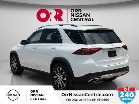 Used 2026 Mercedes-Benz GLE 350 4MATIC w/ Driver Assistance Package image 7