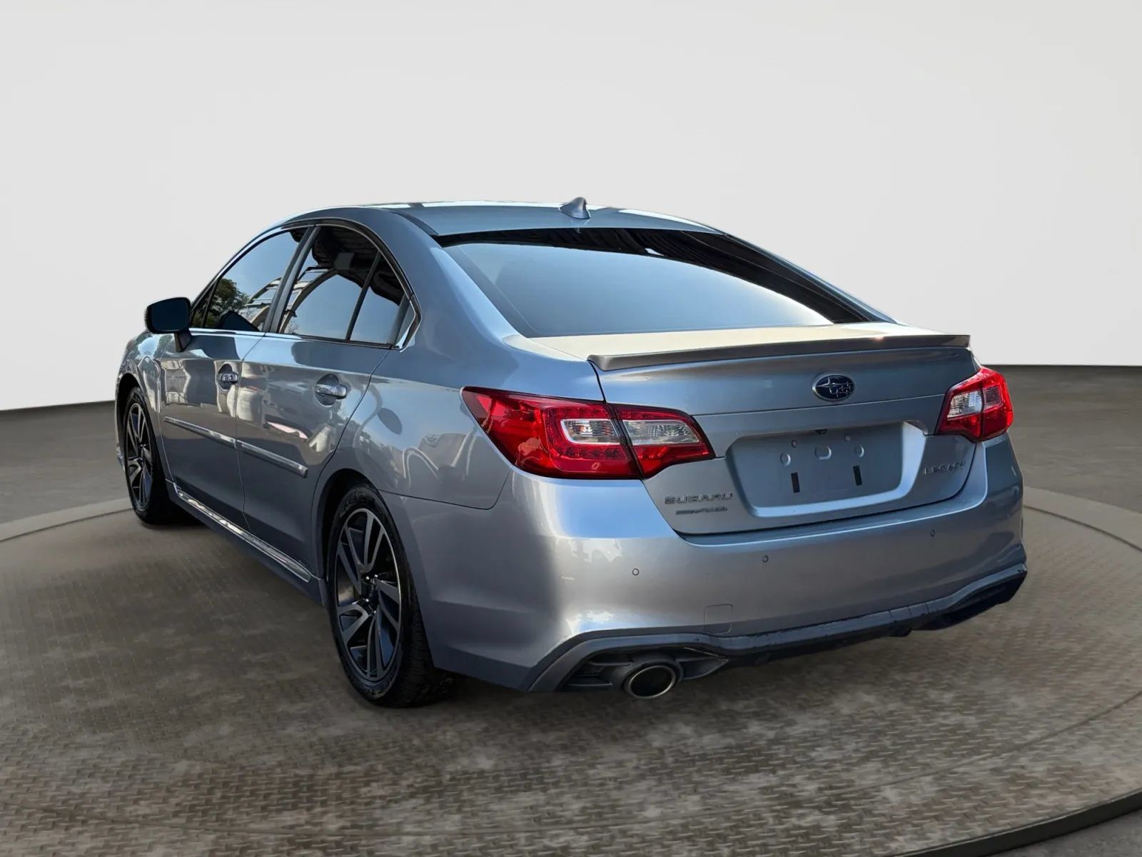 Used 2019 Subaru Legacy 2.5i Sport AWD/4WD image 8