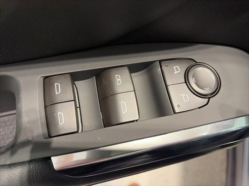 New 2026 Chevrolet Traverse Z71 w/ Driver Confidence Package image 9