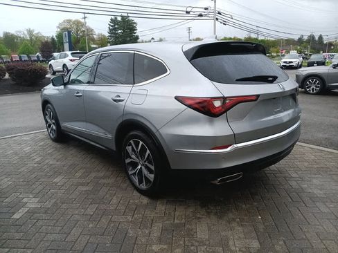Used 2023 Acura MDX SH-AWD w/ Technology Package image 4