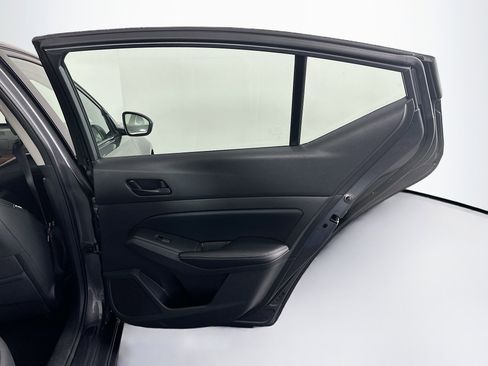 Used 2024 Nissan Altima 2.5 SV image 27