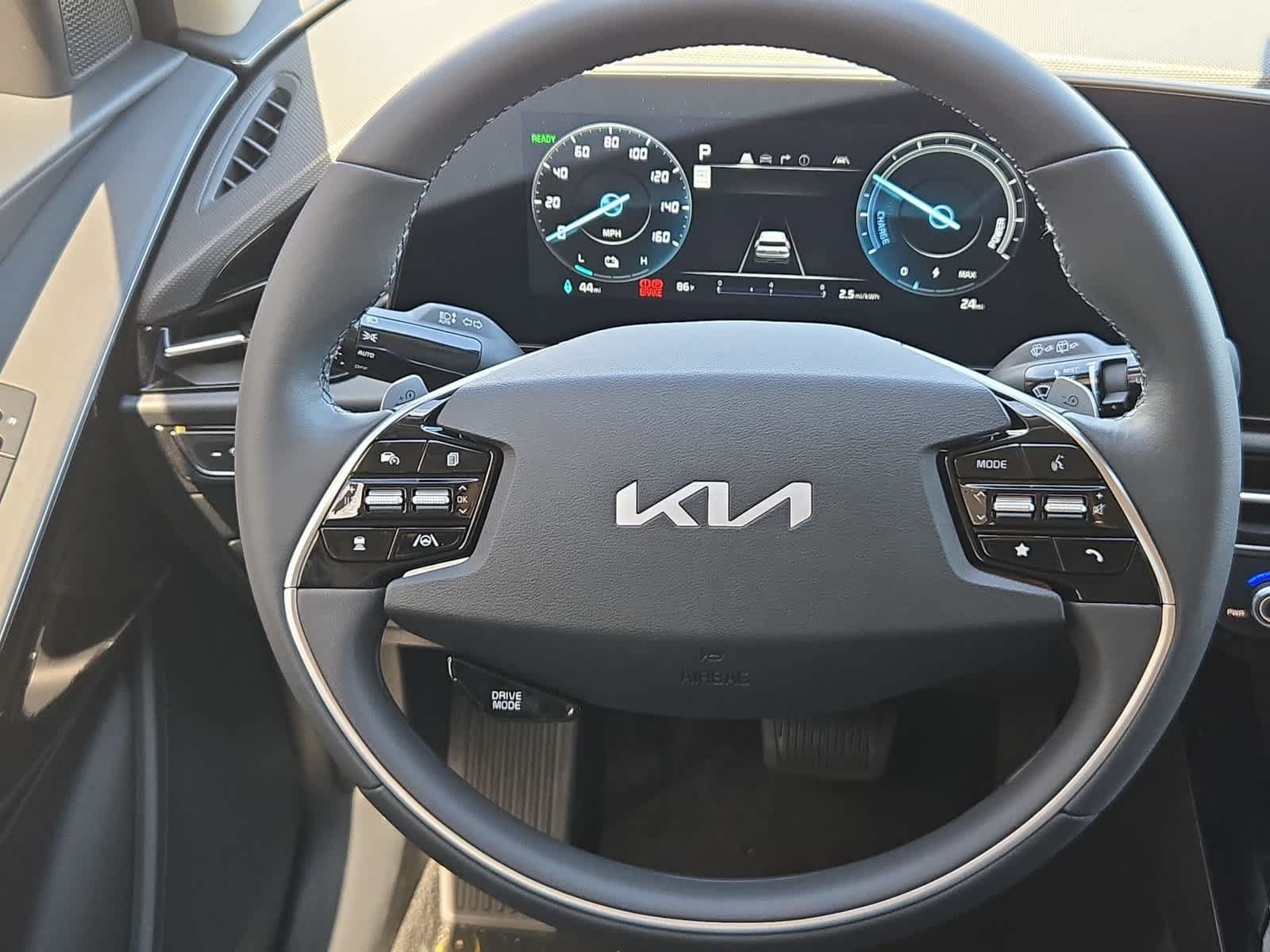 New 2026 Kia Niro Wind FWD image 4