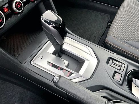 Used 2023 Subaru Crosstrek 2.0i Premium w/ Popular Package #3 image 19