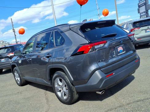 Certified 2023 Toyota RAV4 XLE w/ Convenience Package image 4