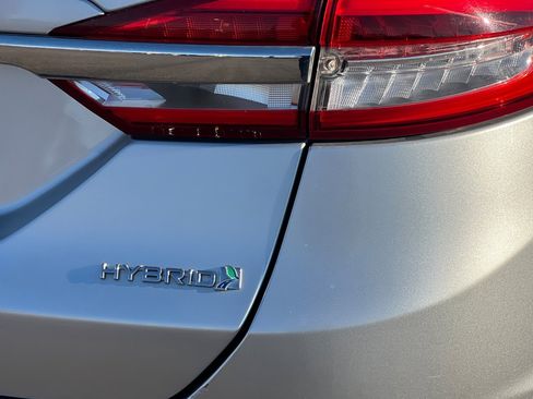 Used 2017 Ford Fusion S image 22