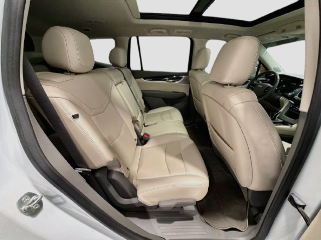 Used 2024 Cadillac XT6 Premium Luxury AWD/4WD image 25