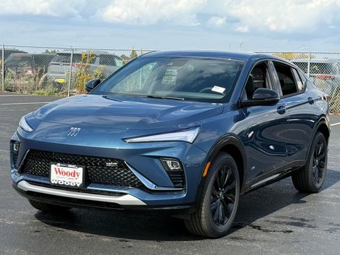 New 2026 Buick Envista Sport Touring FWD image 6