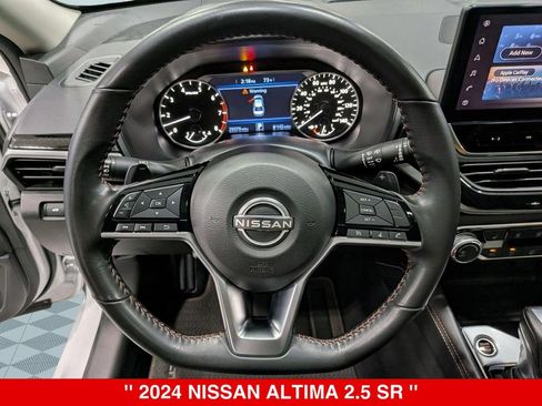 Used 2024 Nissan Altima 2.5 SR w/ SR Premium Package AWD/4WD image 16
