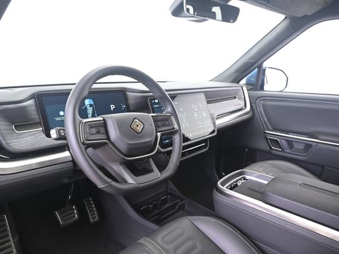 Used 2024 Rivian R1S Adventure Quad AWD/4WD image 29