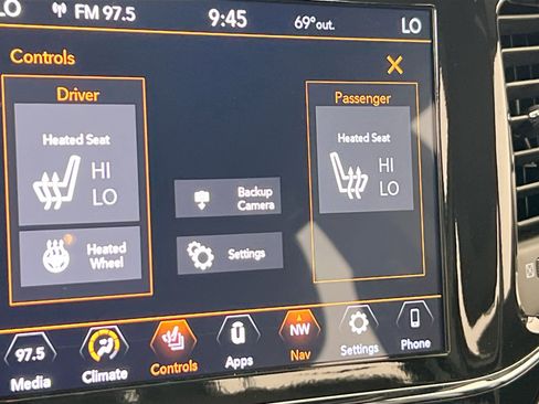 Used 2022 Jeep Grand Cherokee Laredo E w/ Security & Convenience Group image 19