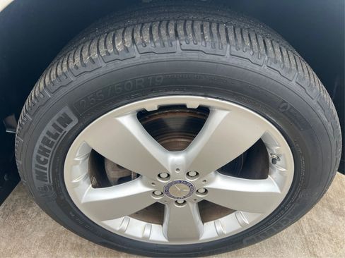 Used 2011 Mercedes-Benz ML 350 4MATIC image 24