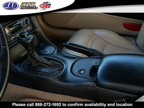 Used 2002 Chevrolet Corvette Convertible w/ Preferred Equipment Group2 image 12