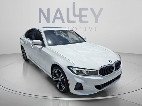 Used 2024 BMW 330i Sedan w/ Premium Package RWD image 7
