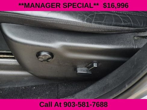 Used 2019 Jeep Grand Cherokee Limited image 25