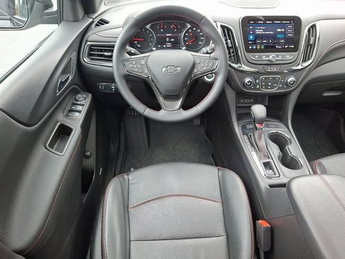 Used 2023 Chevrolet Equinox RS w/ RS Leather Package image 11