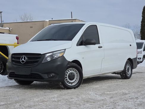 Used 2022 Mercedes-Benz Metris Cargo image 2