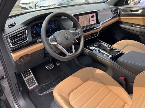 New 2026 Volkswagen Atlas Cross Sport SEL R-Line AWD/4WD image 14