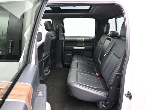 Used 2018 Ford F150 Lariat RWD image 11
