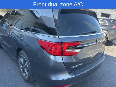 Used 2023 Honda Odyssey Elite image 5