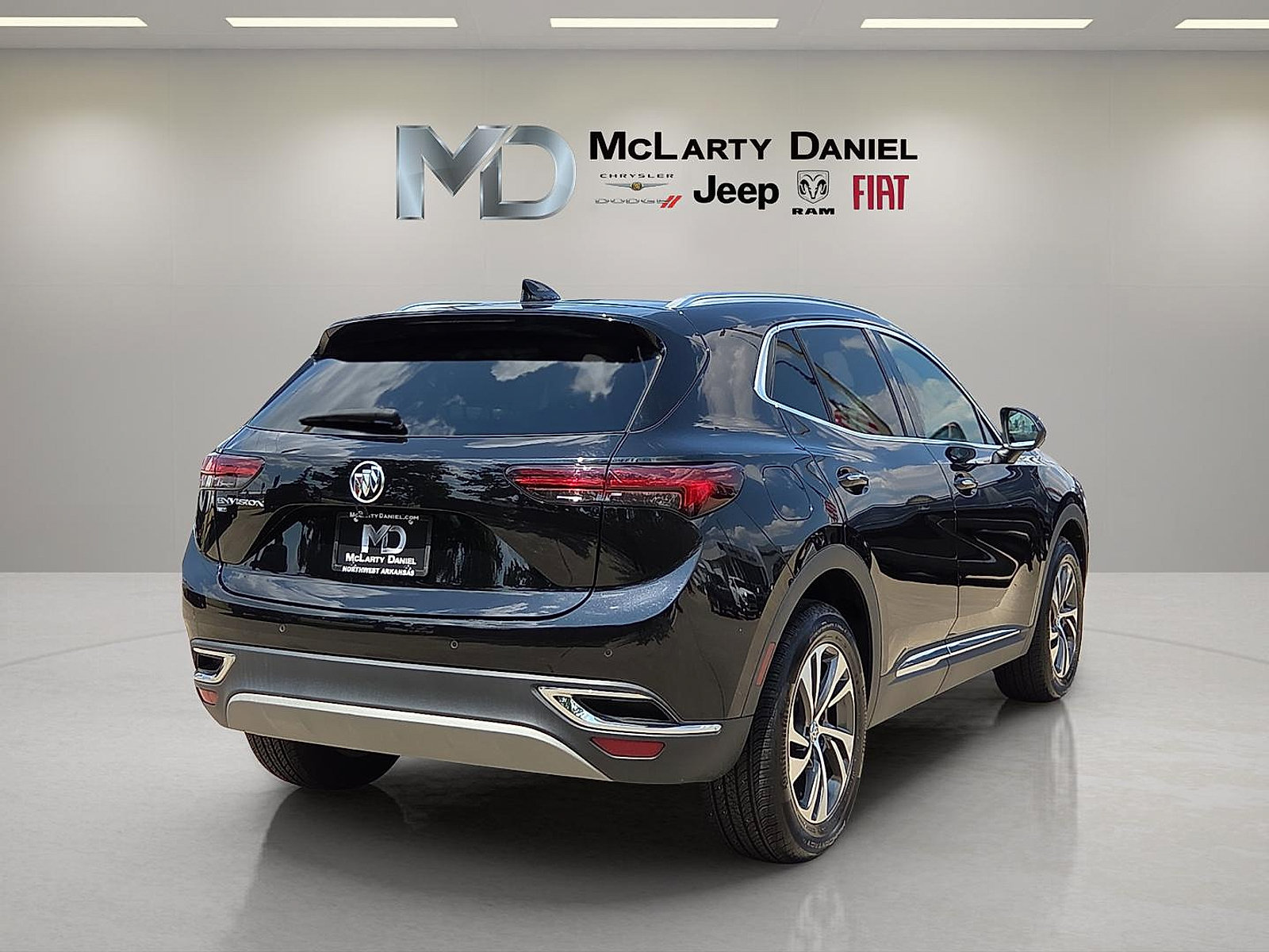 Used 2022 Buick Envision Essence w/ Technology Package I AWD/4WD image 5