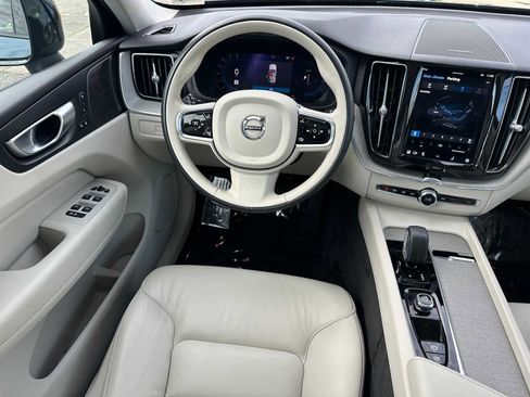 Certified 2024 Volvo XC60 T8 Plus w/ Protection Package Premier image 17